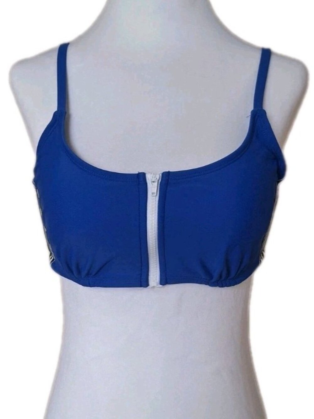 XHILARATION SPORTY BIKINI TOP SIZE LARGE